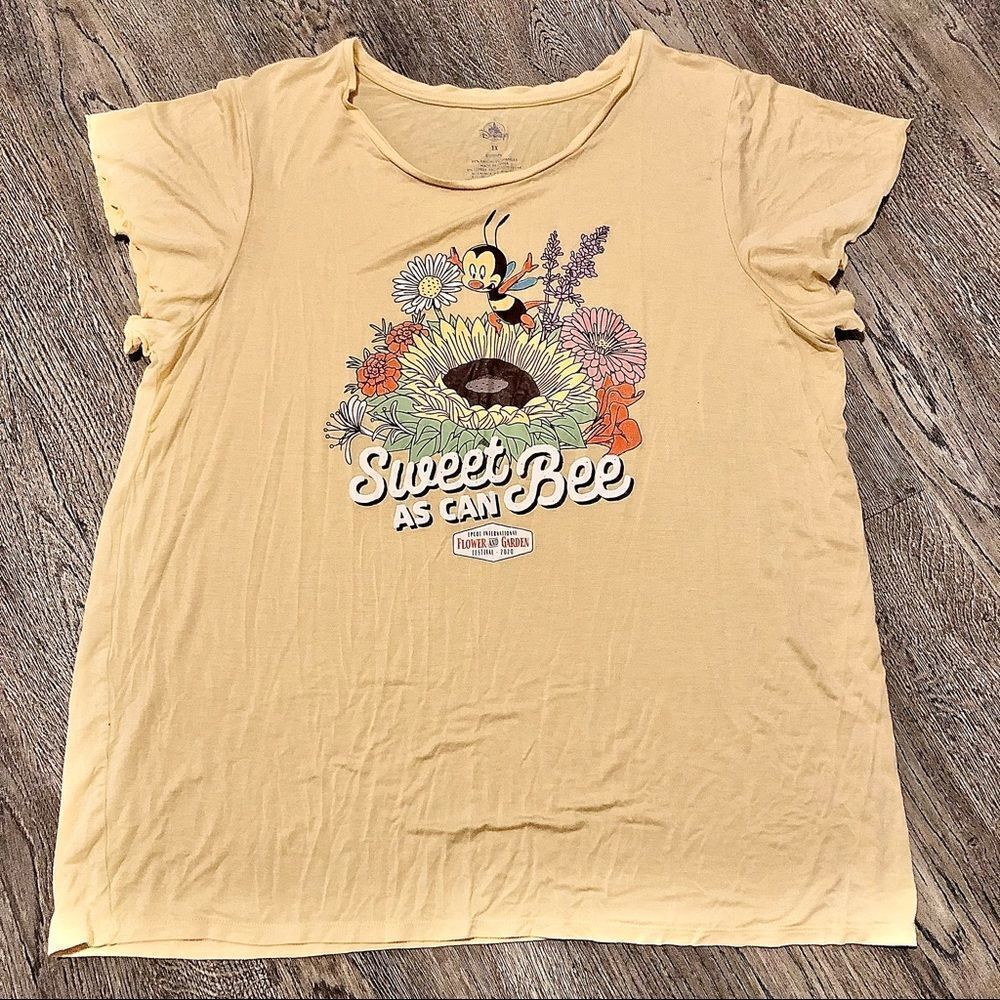 Epcot Flower & Garden Festival 2020 Sweet As Can Bee Women's T-Shirt 1X Disney